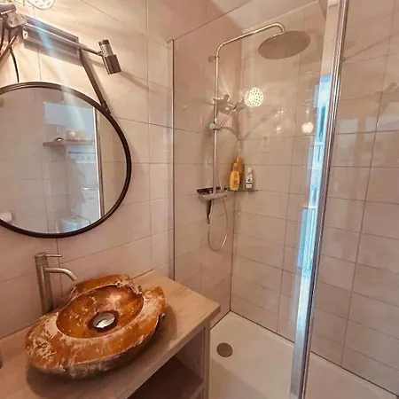 Appartement 7 Eden *